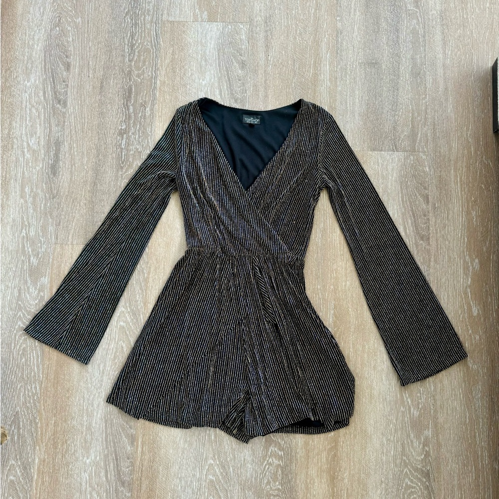 Topshop Tall Black & Gold Glitter Long Sleeve Wrap Romper - Women’s Size 4